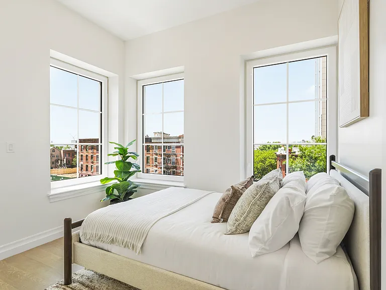 503 4th Ave #3C — Photo 8