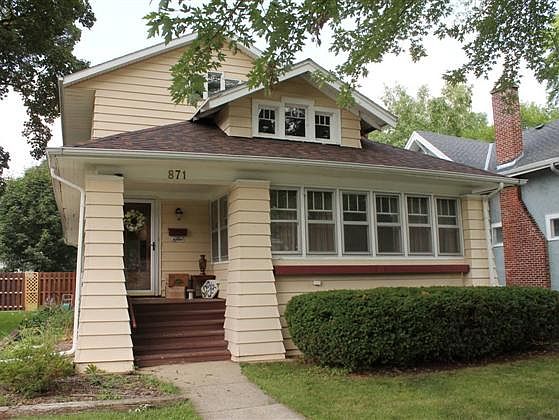 1st image of 871 Blaine Ave
