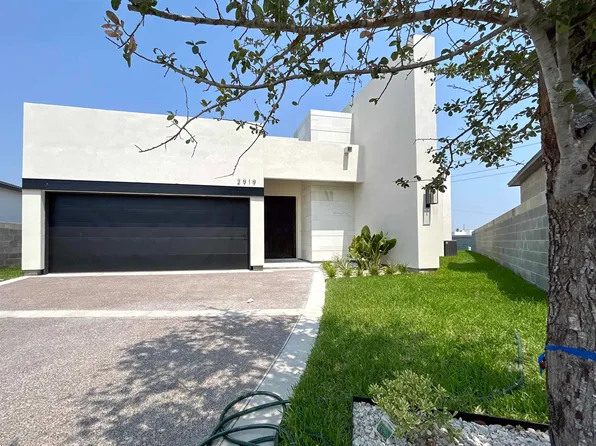 2919 Fishers Hill Loop, Laredo, TX 78045
