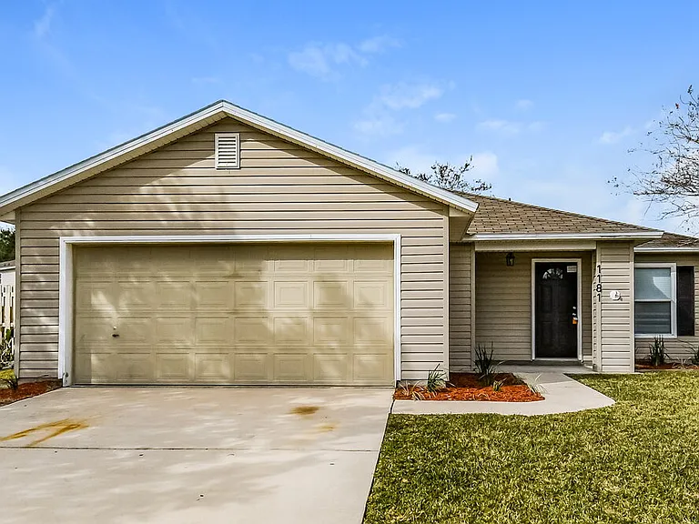 1181 Summer Bluff Rd — Photo 1