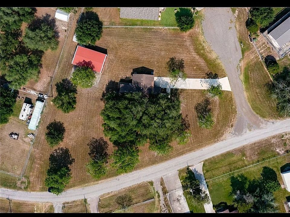 2nd image of 9027 County Road 748