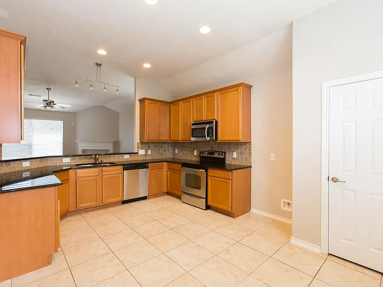 10206 N Pine Ivy Ln — Photo 6