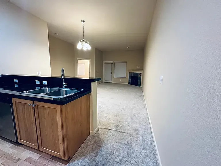 6298 SW Grand Oaks Dr #F301 — Photo 8