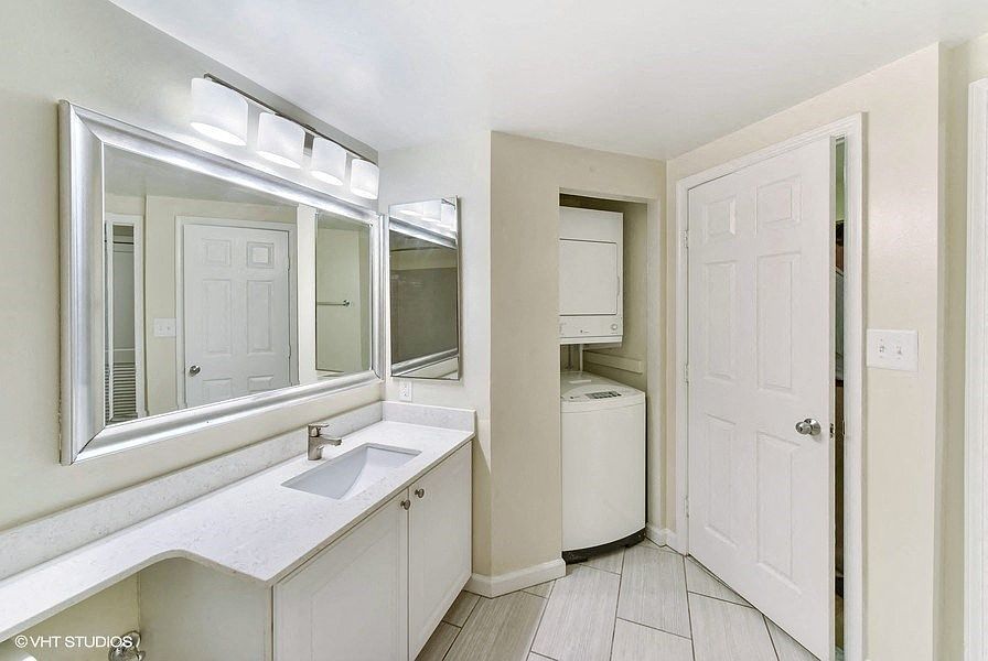 Full-Size Washers and Dryers