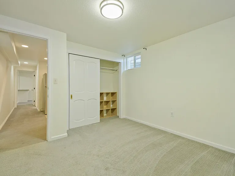 7079 S Curtice St #BASEMENT — Photo 18