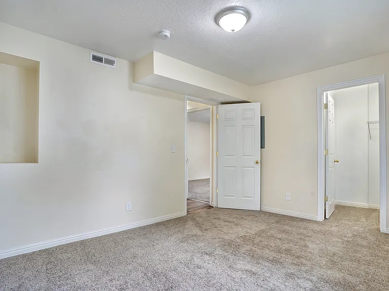 Jefferson School Apartments — Photo 5