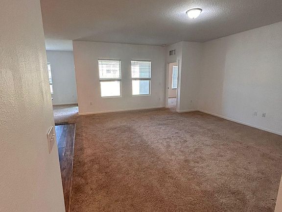 5th image of 1031 Aerides Way