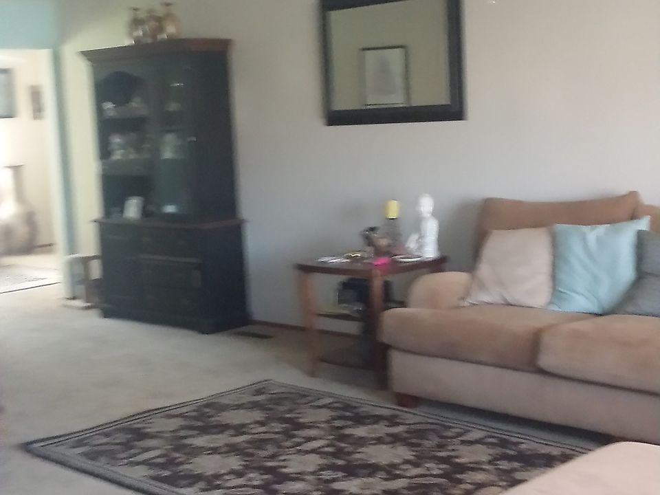 1st image of 637 Westbrook Dr