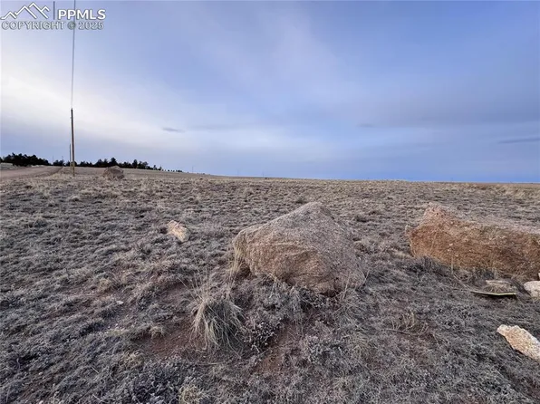 750 Olympic Cir, Hartsel, CO 80449