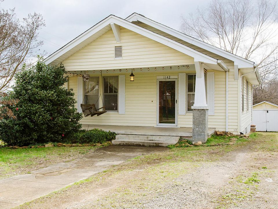 1st image of 1142 Hiawassee Ave