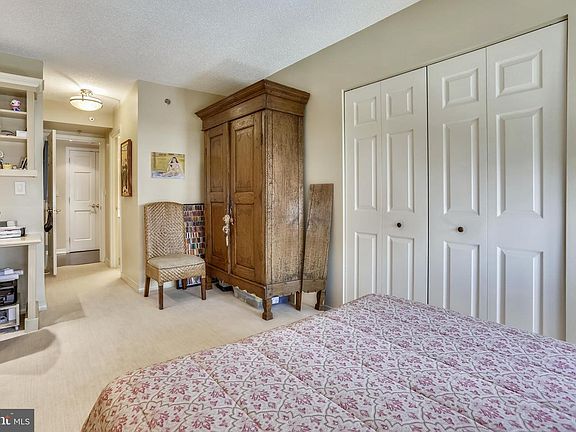 4th image of 5809 Nicholson Ln APT 1016