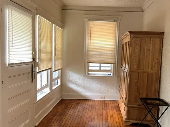 (undisclosed Address), East Islip, NY 11730