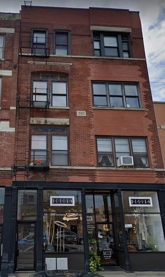 2 bed, 1000 sqft, $1,675 — Photo 3
