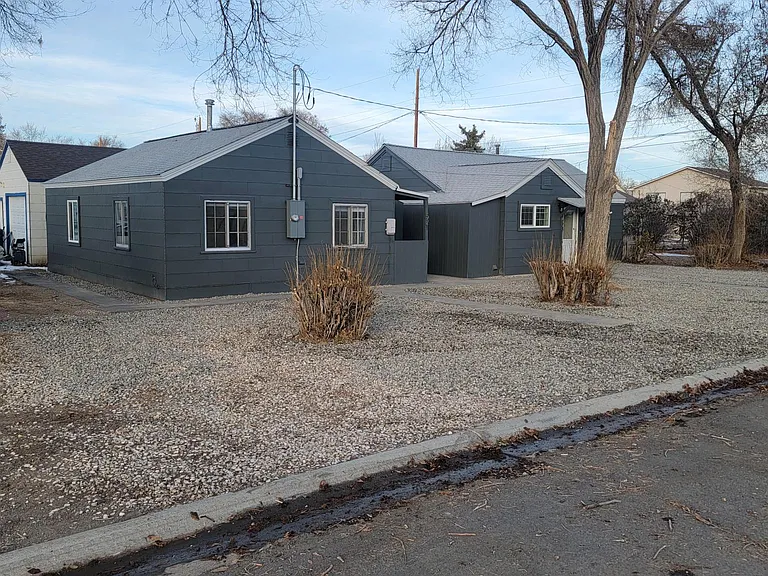 521 E Jefferson St — Photo 5