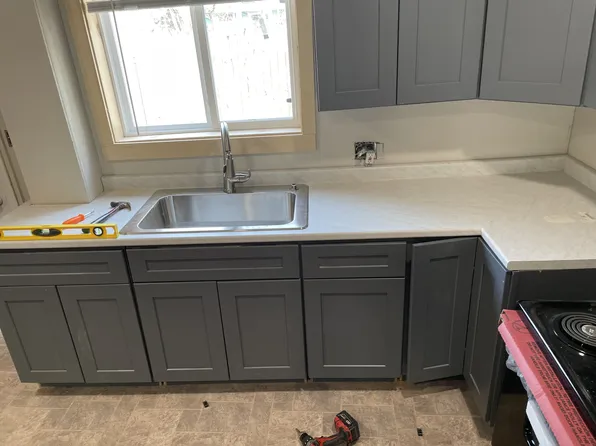 15 Church St, Sanford, ME
