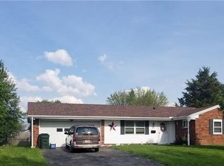 1349 Seneca Dr, Xenia, OH 45385