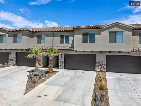 1303 E Vista Roja Pl, Washington, UT 84780