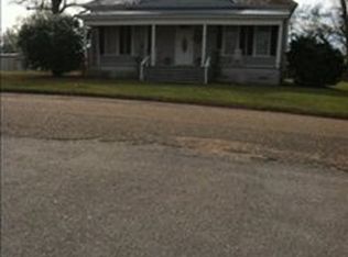 176 Atlantic St, Ariton, AL 36311