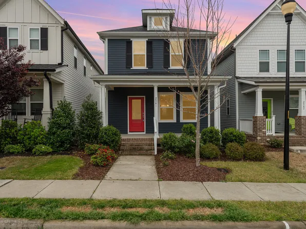 2341 Great Ridge Pkwy, Chapel Hill, NC 27516