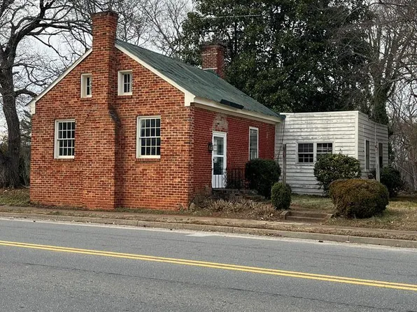 222 David Bruce Ave, Charlotte Court House, VA 23923