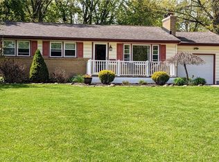 43 Skyline Dr, Canfield, OH