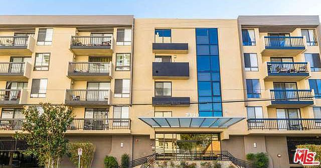 1st image of 7320 Hawthorn Ave APT 114