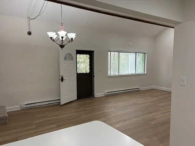 238 Evergreen Ct — Photo 7
