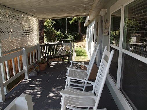 3rd image of 950 Woodland Ave Space 4