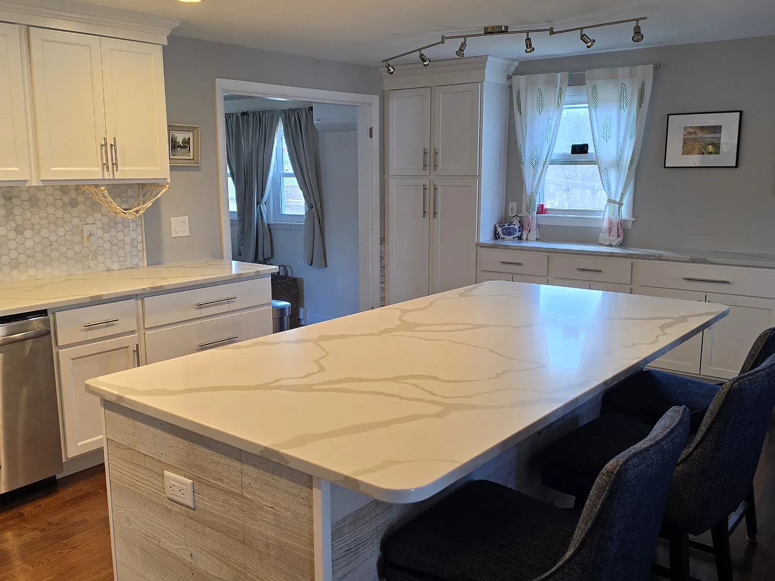 31 Ontario Dr — Photo 3