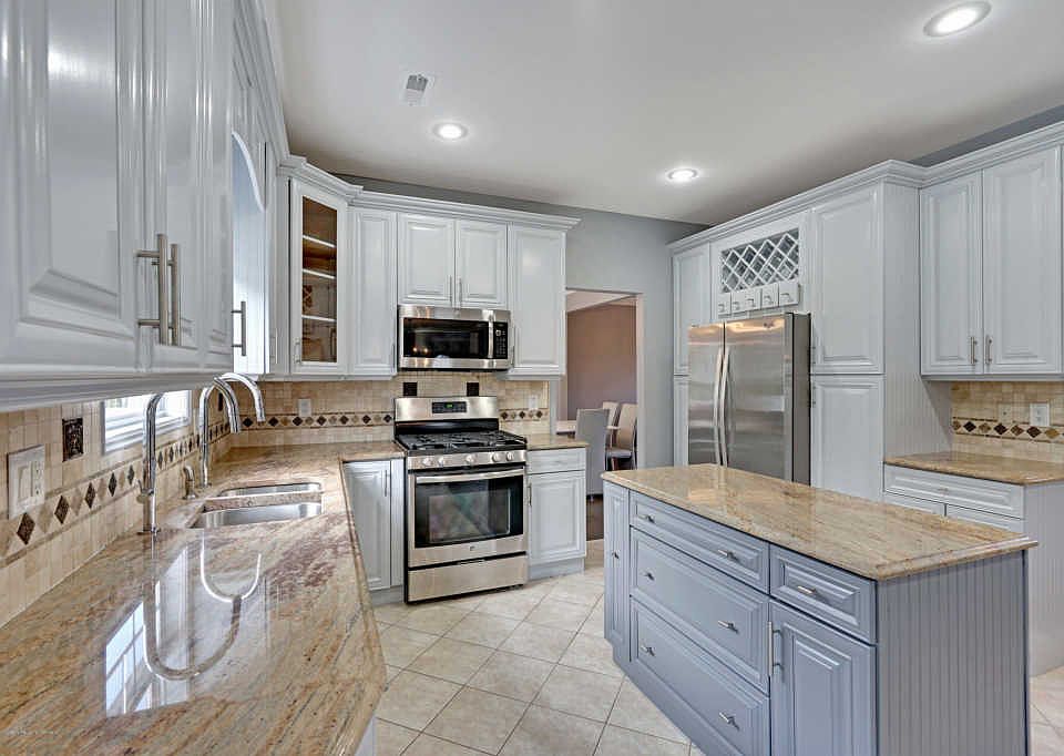 1st image of 1728 Cathedral Ct