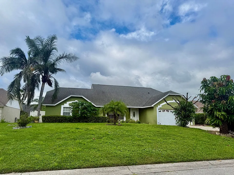 5624 Mandarin Ct
