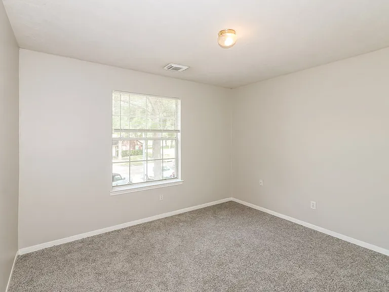6207 Hampton Oak Ct — Photo 15