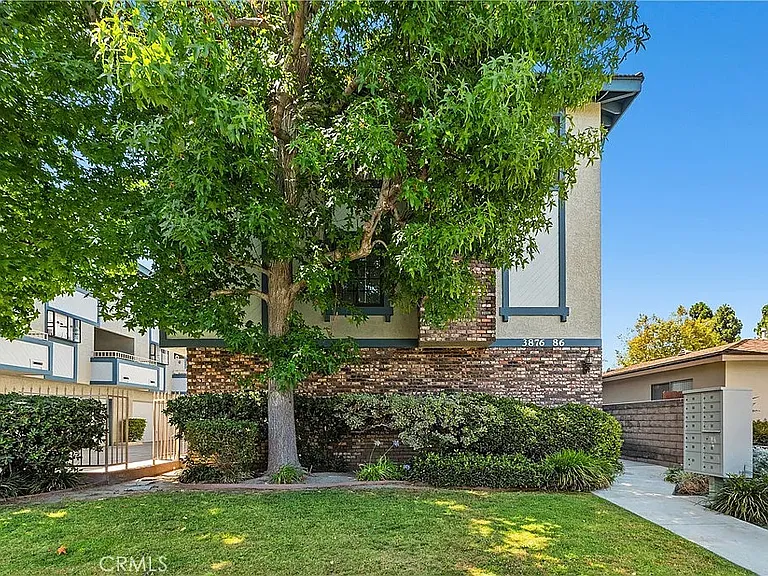 3876 Howard Ave #7 — Photo 13