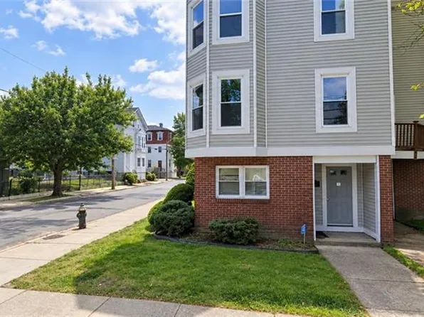 84 Tell St #8A, Providence, RI 02909
