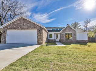3211 32nd St, Lubbock, TX 79410