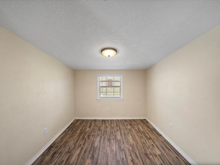 29115 Cherokee Ln — Photo 22
