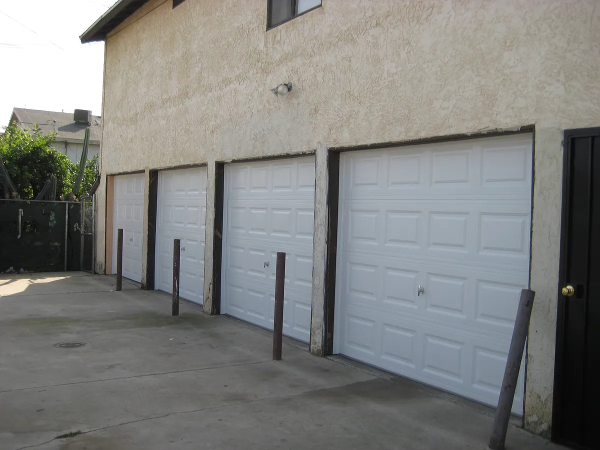 Building Photo - 120 Perou St #518