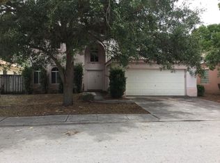 10753 SW 14th Pl, Davie, FL 33324