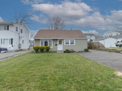 4 6th St, Danbury, CT, 06810