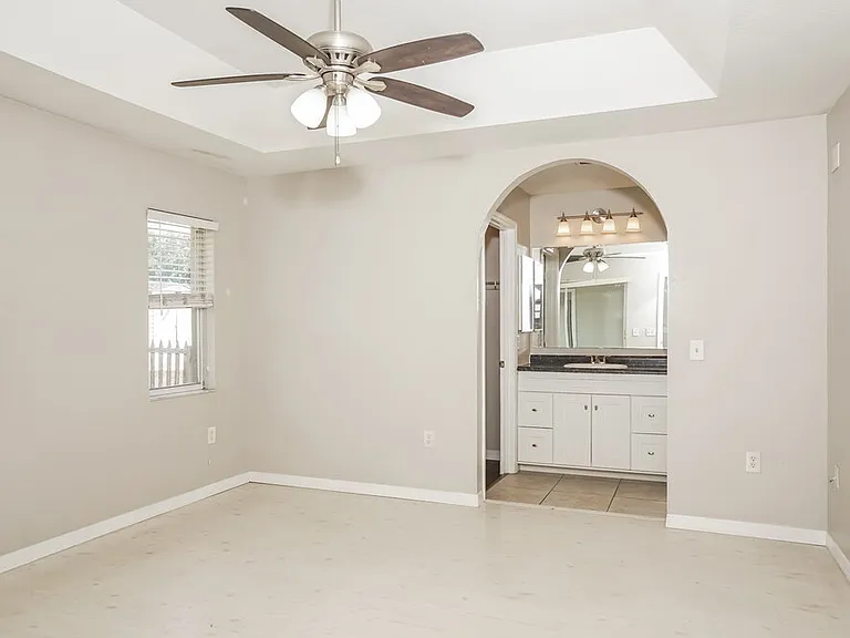 3644 Ribera Ave — Photo 9