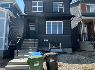109 Edith Gate NW, Calgary, AB T3R1Z3