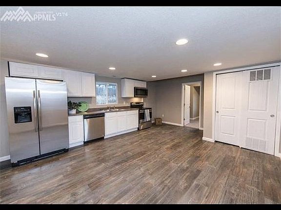 Living Room/Kitchen/Dining Room