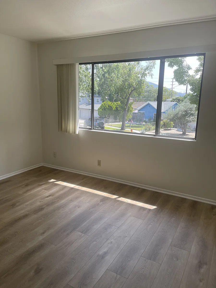 Building Photo - 212 S Glenwood Pl