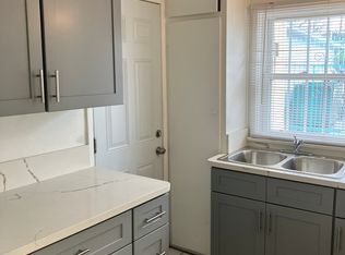 1058 Cedar Ave, Long Beach, CA 90813