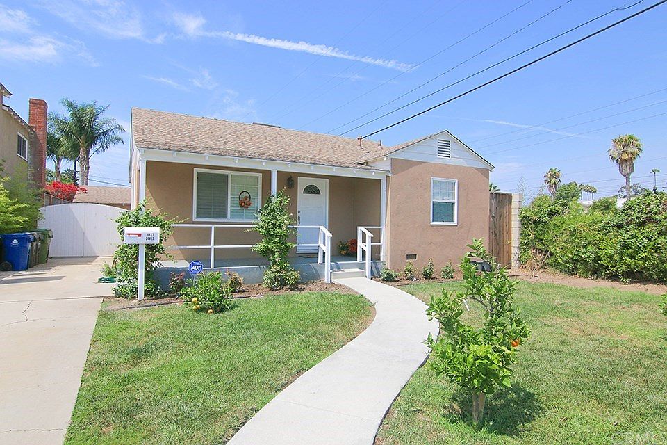 1st image of 4415 Dawes Ave