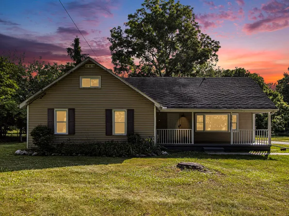 3905 Nazareth Rd, Kalamazoo, MI 49004