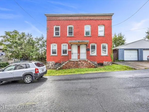 27-29 Oakwood Ln, Wilkes Barre, PA 18702