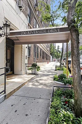 Rented by Corcoran | media 13