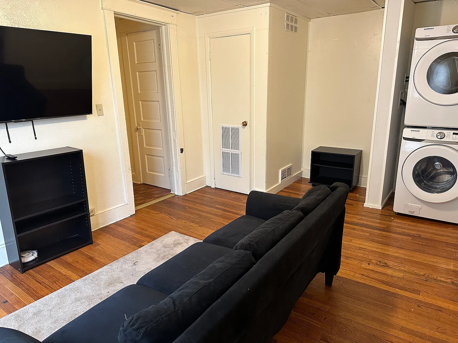 2 bed, $1,290 — Photo 3