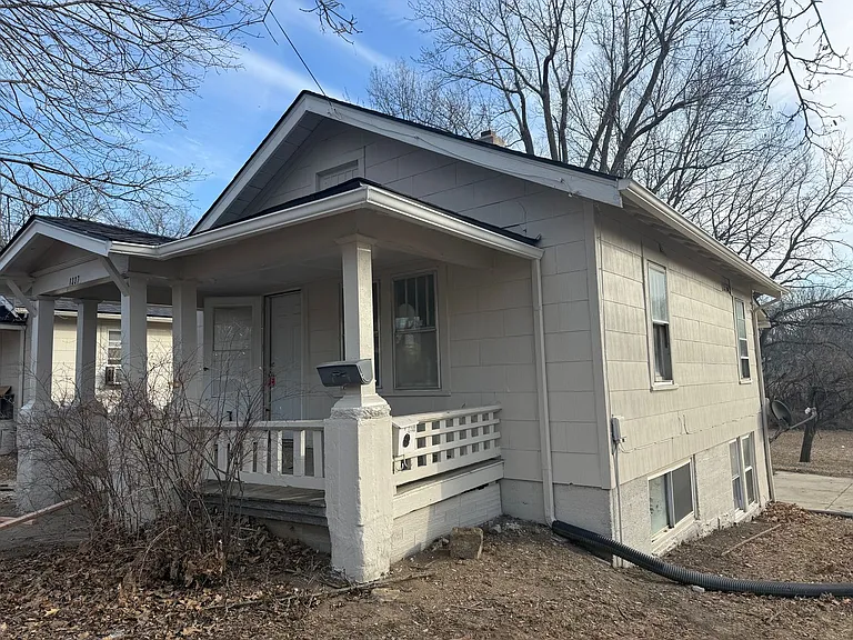 1335 S Osage St #B — Photo 5